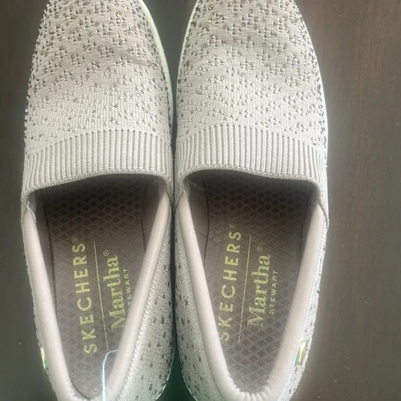 Martha Stewart pier- lite slip on - Picture 5 of 9